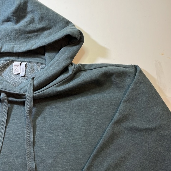 EUC: Zella cropped hoodie sweatshirt - Picture 3 of 10